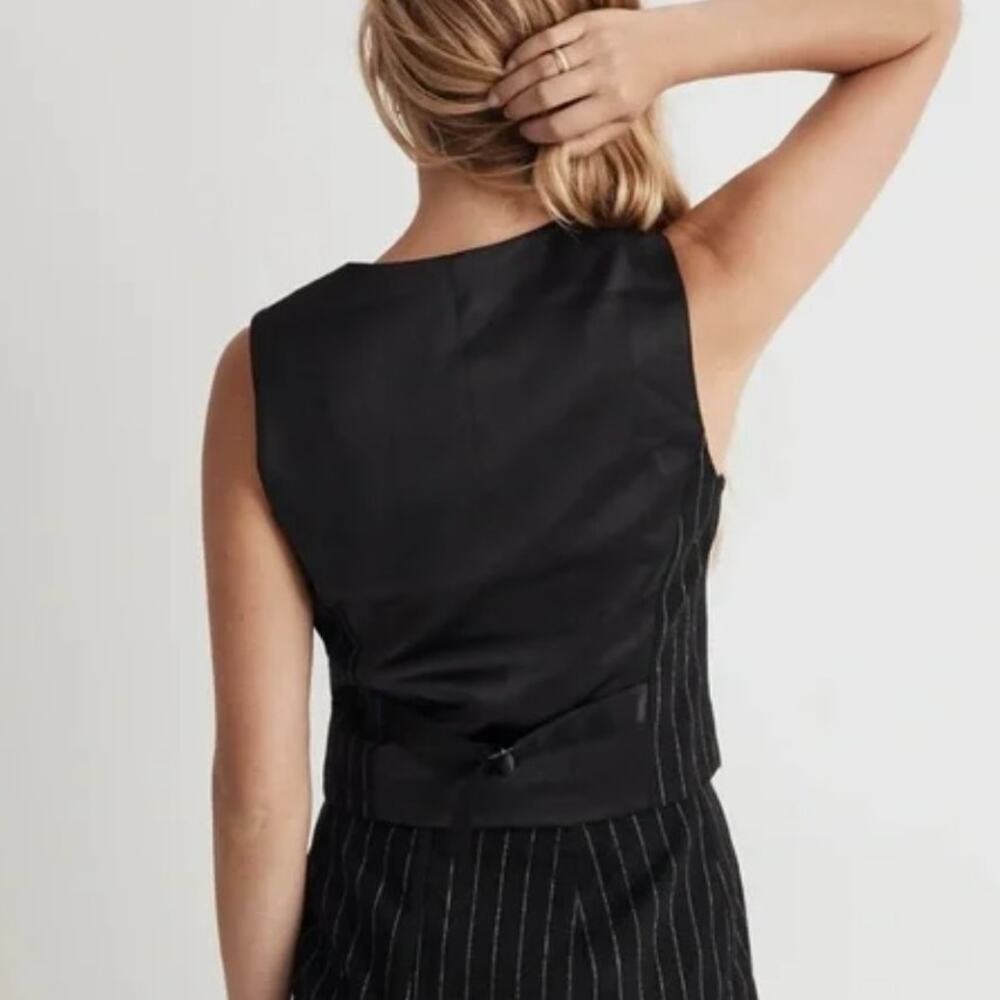 Madewell Wool Button Front Vest in Pinstripe Women's 2 - Picture 3 of 8